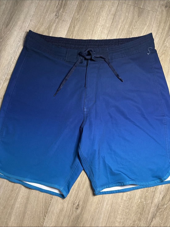 Old Navy Other - ✨Old Navy Gradient Blue Swim Trunks✨
